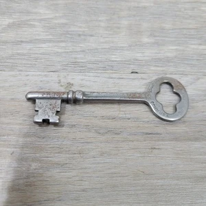 Vintage R&E Russell & Erwin Mfg. Co. Skelett Schlüssel Steampunk  - Bild 1 von 5