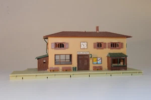 Faller | Bahnhof Waldstadt | fertig gebaut | H0 / 1:87 (194) - Picture 1 of 4