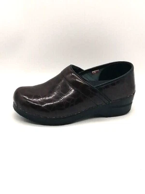 Zuecos para mujer Sanita cuero marrón cocodrilo original danés zueco zapato sin cordones 38 EUR Foto 1 de 4