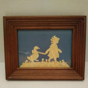 VTG Folk Art Girl & Duck Cutout Picture Schenschnitte 1987 Wood Frame - Picture 1 of 8
