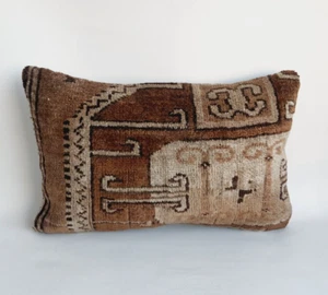 Rug Pillow Cover 16x24 in Turkey Pillow Handmade Carpet Pillow Cover - Picture 1 of 9