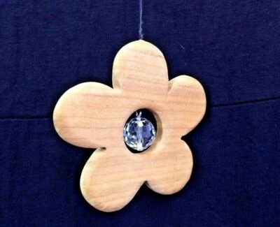 Sternengasse Sun Catcher Flower Mobile Wood Spring Waldorf Comercio Justo 2 3/4" Foto 1 de 4