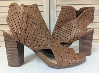 Circus Sz 9 SamEdelman Brown Peep Toe Heels Zip Closure Perforated Ankle Boots - Image 1 of 4