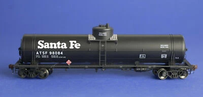 American Limited Models 1821 HO Scale ATSF GATC Tank Car Reclaimed Diesel #98084 - Image 1 of 2