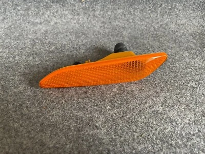 FRECCIA lucciola laterale DESTRA ALFA 156 Olsa ORIGINALE ALFA ROMEO primo impian - Immagine 1 di 4