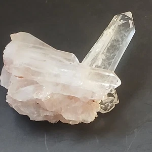 Colombian Crystal  Quartz Cluster Mineral 30g 1.05oz - Picture 1 of 2