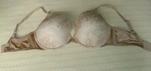 Sujetador con aros cobertura completa Maidenform Sweet Nothing 36D encaje acolchado - Imagen 1 de 7
