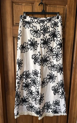 Pantalones SHEIN FOREVER 21 Floral Beige Negro Pierna Ancha Mujer Talla L Bolsillos Flecos Foto 1 de 4