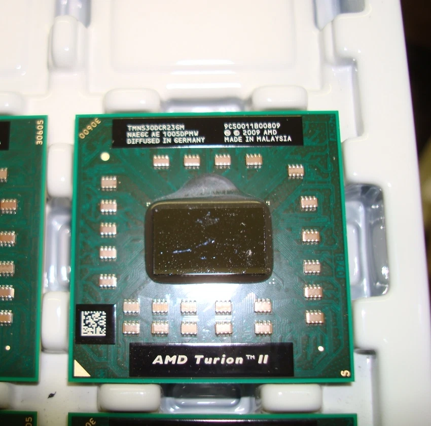 BRAND NEW AMD Turion II Duo Core N530 TMN530DCR23GM Processor CPU - Image 1 of 1