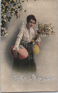 Feliz Pascua Viena Estilo Dama Con Gran Huevo de Pascua Postal De Colección 09.55 - Imagen 1 de 2