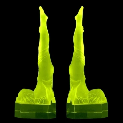 France Art Deco ' Bookends ' Vaseline Uranium Glass Sculpture 1930' H.Hoffmann - Image 1 of 4