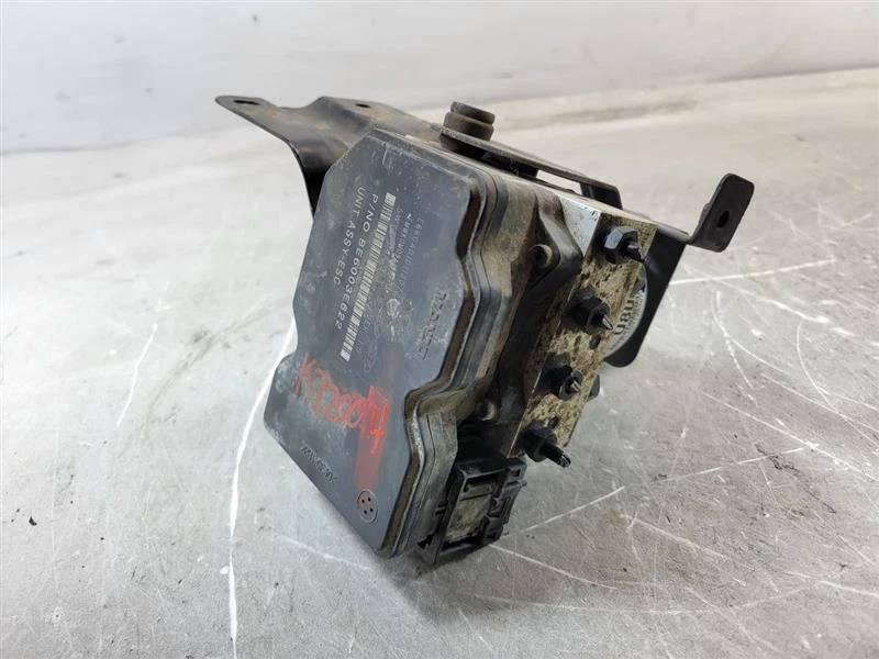 KIA SORENTO 2011 2012 2013 MÓDULO BOMBA ABS MOTOR SIN INYECCIÓN DIRECTA Foto 1 de 4