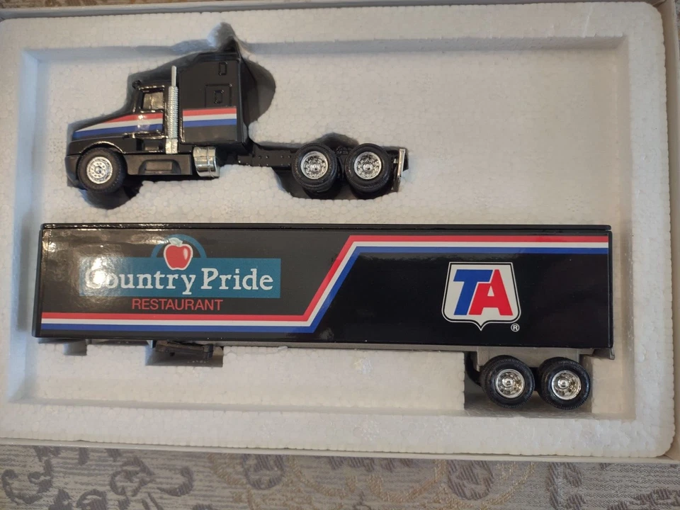 1 64 Ertl Truckstops of America Kenworth T600a Country Pride Restaurant