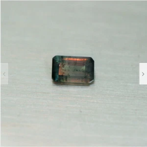 0.37CT UNIQUE 100% NATURAL COLOR CHANGE ALEXANDRITE GEMSTONE UNDER PENLIGHT - Picture 1 of 3