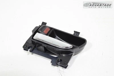 2015-2021 SUBARU CROSSTREK SEDAN FRENTE ESQUERDA INTERIOR PORTA PAINEL PUXADOR FABRICANTE DE EQUIPAMENTO ORIGINAL - Imagem 1 de 4