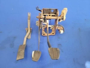 1994-1995 Ford Mustang Cobra GT Pedal Cage Manual Trans M/T Brake Clutch 2647 - Picture 1 of 12