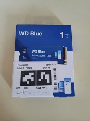 Western Digital WD Blue SN5000 1TB SSD PCIe 4.0 NVMe M.2 2280 PCI-Express 4.0 x4 - Image 1 of 2