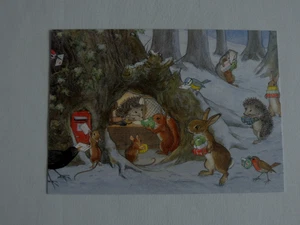 1x Postkarten Weihnachten TIERE WALD Post Fantasie Igel Hase Vögel Maus Eichhörn - Picture 1 of 2