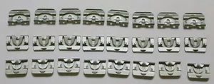 24 clips de revelación de vidrio trasero 70-81 Camaro Trans Am 1970 1981 - Imagen 1 de 1