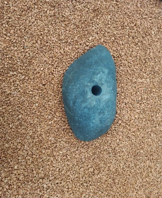 Quellstein Brunnen Friesenwall Findling ca. 50 mm Bohrung / UNIKAT / HANDARBEIT - Bild 1 von 4