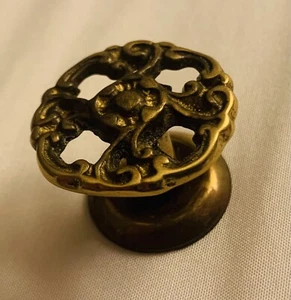 antique hardware Victorian French Provincial Flower brass drawer pull knob - Picture 1 of 9
