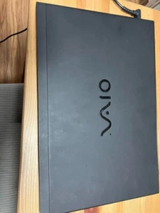 VAIO S13 ALL BLACK EDITION VJS1321S Intel Core i7-8550U SSD 256GB RAM 8GB Used  - Picture 1 of 2