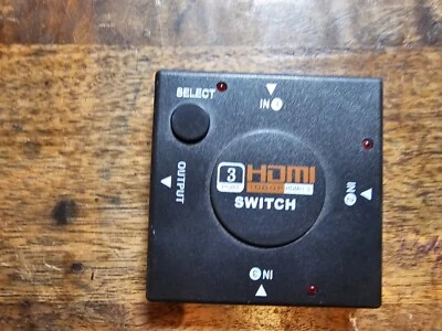 3 Port HDMI Splitter Cable 1080P Switch Switcher HUB - Image 1 of 4