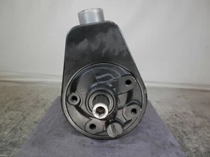 1984-1994 Ford E-150 E-250 E-350 Econoline Power Steering Pump E3UZ3A674A - Picture 1 of 8