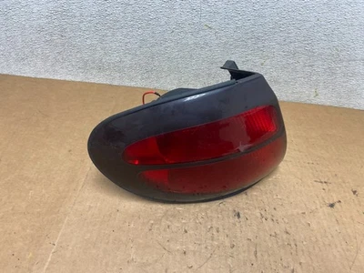 Luz trasera izquierda del lado del conductor Ford Taurus Wagon 1998-1999 sedán OEM R4863 DW Foto 1 de 4