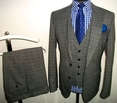 HUGO BOSS CHECK SUIT Jacket Waistcoat Trousers 3 PIECE Grey WOOL 40 W 34 L 30 - Image 1 of 4