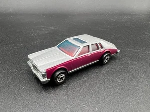 Hot Wheels Cadillac Seville Silver Blackwalls Hong Kong Shiny Base! Clean Shape - Picture 1 of 4