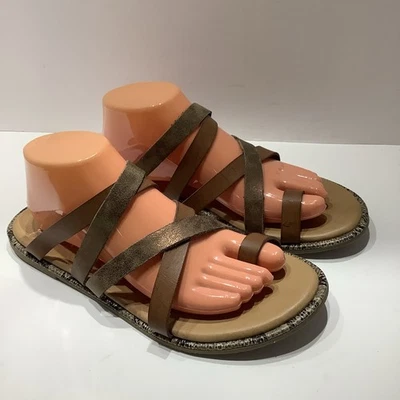 Blowfish Malibu Women's Size 9.5M Bronze Vegan Leather Strappy Flat Sandals New - Image 1 of 4