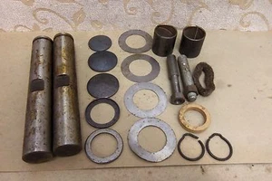 NOS CHEVROLET STUDEBAKER WHITE  KING PIN KIT # KP 253 - Picture 1 of 2