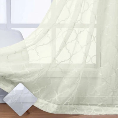 Cortina de ventana transparente superior ojal con paneles bordados Miller de lujo (juego de 2) Foto 1 de 4