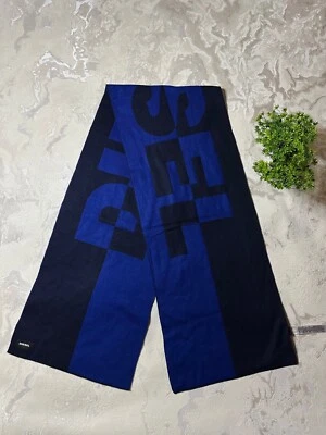 Bufanda unisex DIESEL - azul y negro - diseño de logotipo grande - suave y elegante Foto 1 de 4