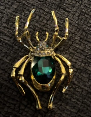 Broche Araña Verde Estrás Tono Dorado Joyería Regalo De Colección Inspirado Ex Lg Foto 1 de 3