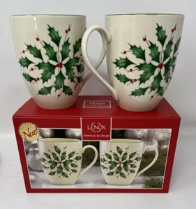 Lenox Holiday Holly Berry Set Of 2 Coffee Mugs Cups New In Box - Picture 1 of 4