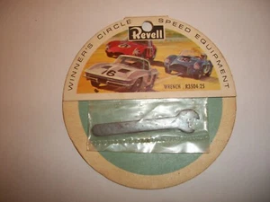 REVELL WRENCH R3502 NOS - Picture 1 of 2