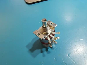 Potenciómetro Dual Gange 10K B 50K A Noble Japón Lineal y Cinta de Audio - Imagen 1 de 5
