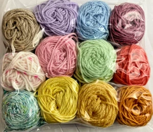 Scrap Yarn Granny Square Plastic Canvas Afghan Craft 12 Balls 7.3 oz Total - Picture 1 of 3