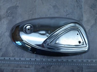 Suzuki S32 Olympian 150 S541-2 1966. panel tapa embellecedor depósito cromado izquierdo Foto 1 de 4