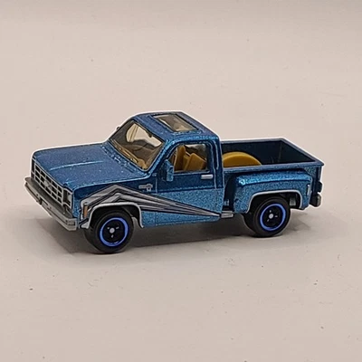 MATCHBOX 1975 CHEVROLET STEPSIDE PICK UP  - Image 1 of 4