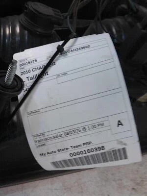 2010 Dodge Charger Left Tail Light Assembly Black OEM 522768 Used 285K Miles - Изображение 1 из 4