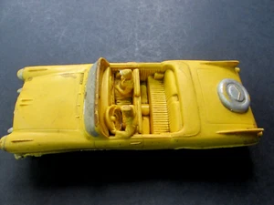 VINTAGE - AUBURN - RUBBER TOY CAR 1957 CADILLAC CONVERTIBLE -YELLOW -VERY GOOD - Picture 1 of 6