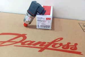 1PZ - Danfoss 060G2101 Trasmettitore di pressione AKS 33, -1bar-12bar- Nuovo - Foto 1 di 6
