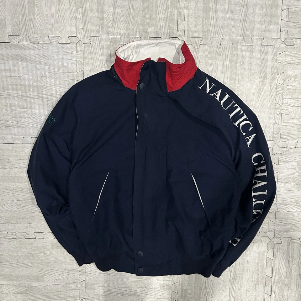 Jaqueta de Vela Masculina Vintage Anos 90 Nautica Challenge Classe J M Soletrar Bombardeiro - Imagem 1 de 4