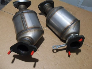 2 High Flow Front Catalytic Converter Direct-Fit Chevy Traverse 2009 - 2017 - Picture 1 of 11