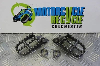 Reposapiés delanteros BMW R 1200 GS R1200GS Adventure 2004 a 2007 B138 Foto 1 de 4