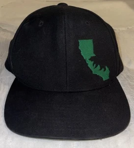VTG Classics Baseball Cap Black Green Trim Snap Back Fabric One Side - Picture 1 of 7