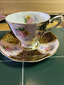 Taza y platillo dorado vintage años 50 Royal Standard negro/rosa floral hueso - Imagen 1 de 6